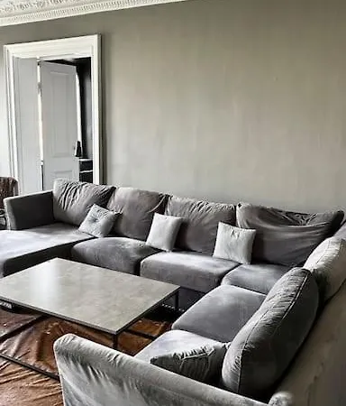 The Ultimate Luxury Apartment *