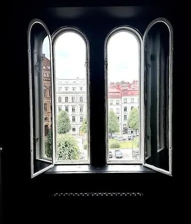 The Ultimate Luxury Apartment *