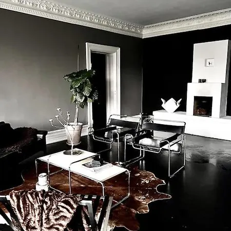 The Ultimate Luxury Apartment *