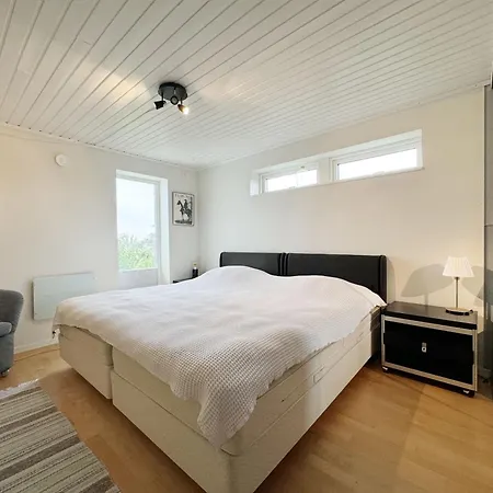 Architect-designed With Sea View In The Archipelago Of * גטבורג