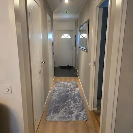 Asta 231 Apartman *