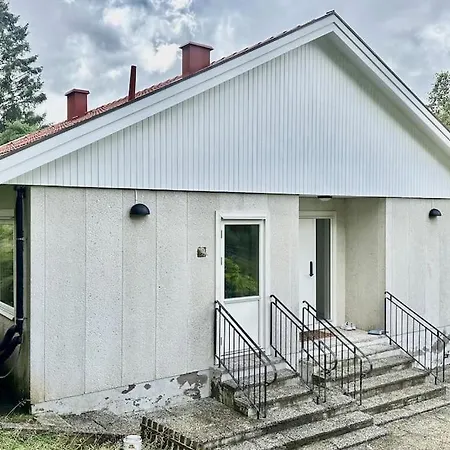 아파트 Big House For Workers & Familys Near Volvo