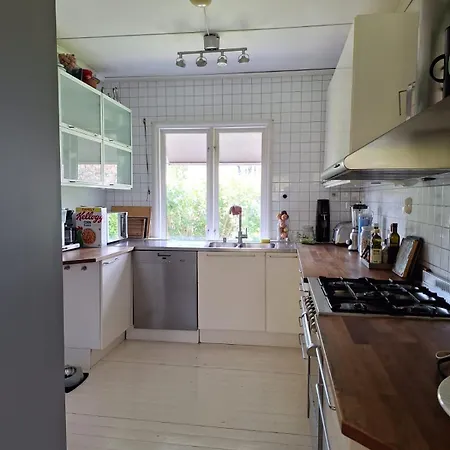 Fristaende I Saevedalen Naera Villa