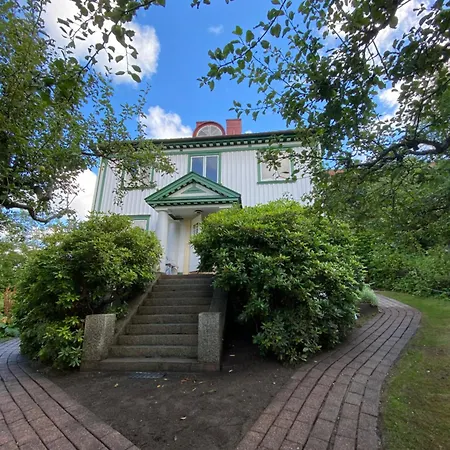 Apart City Rentals *