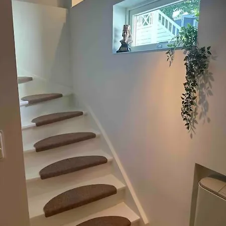 Foerstklassigt Naera Centrala Apartment