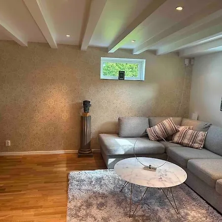 Apartment Foerstklassigt Naera Centrala Gothenburg