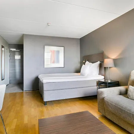 Hotel Nordic Gate Hotell 3*