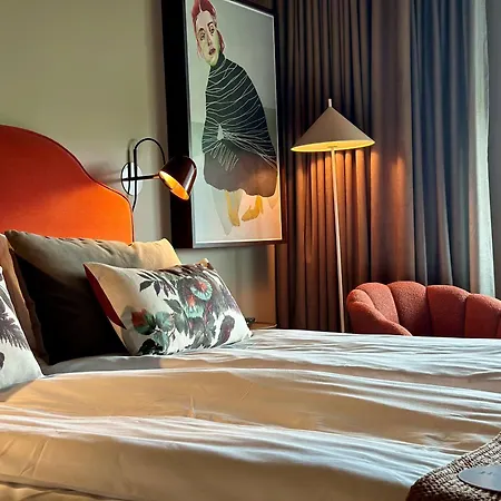 Spar Majorna Hotel 3*