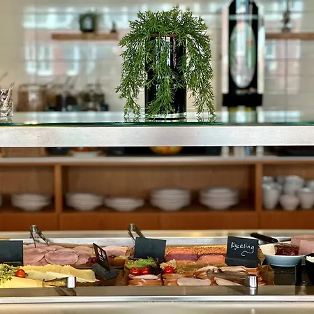 سبار مايونا فندق غوتنبرغ