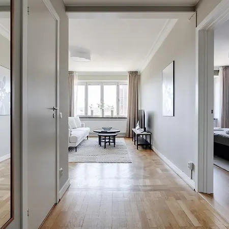 Live And Vr40 Apartment *