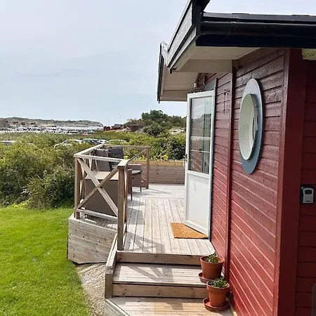 Backstugan - Litet Hus Med Storslaget Laege * Göteborg