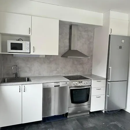 Apartment 6 Laegenheter Foerdelat Pa 15 Sovrum *