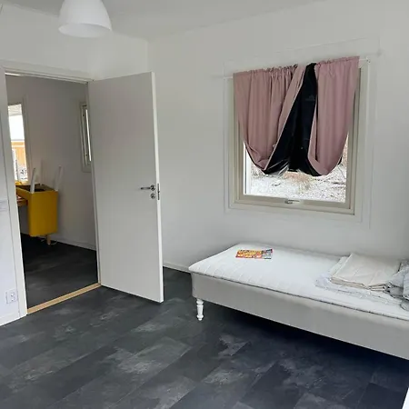 Apartman 6 Laegenheter Foerdelat Pa 15 Sovrum Göteborg