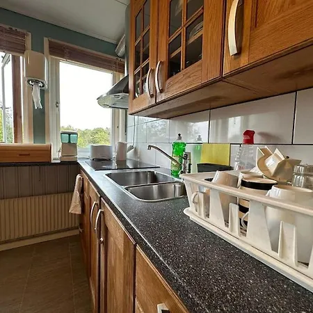 Cozy And Convenient Daire