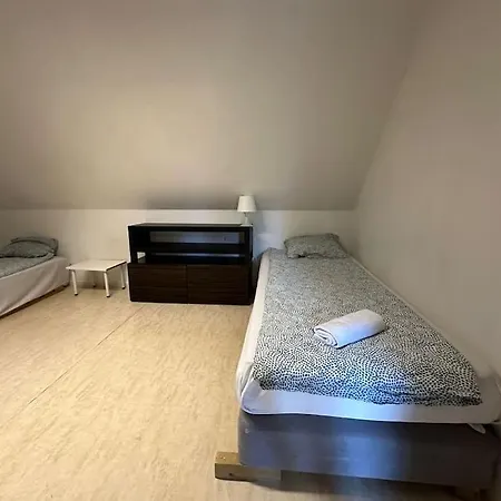 Cozy And Convenient Apartment