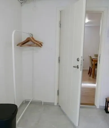 Apartment Elegant & Cozy Flat Near Volvo Göteborg