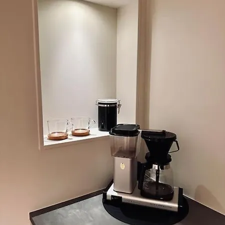 Nyrenoverad Laegenhet I Appartement