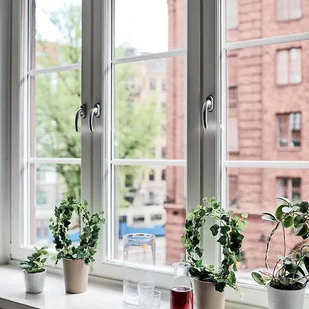 Bed & Breakfast Ow, By A&j - Family And Friends - Animals Welcome Gothenburg