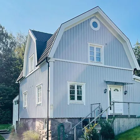 V Holiday home *