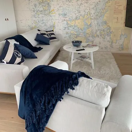 Knarrholmen Hus 11 Дом отдыха *
