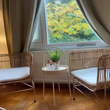 Отель Ewa & Maude