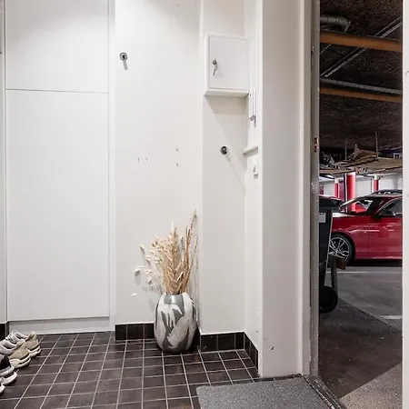 Villa Townhouse Med Bastu, 4 Vaningar Naera Liseberg