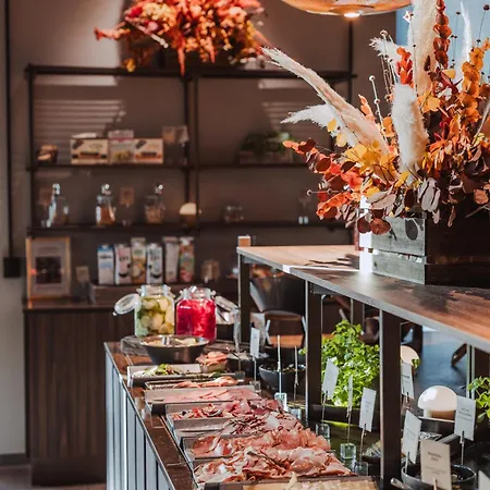 Clarion The Pier فندق