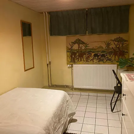 Privatunterkunft Cozy Basement Göteborg