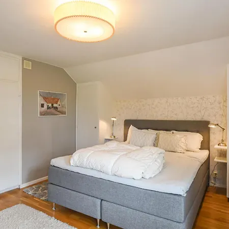 Stunning In With Sauna Ferienhaus