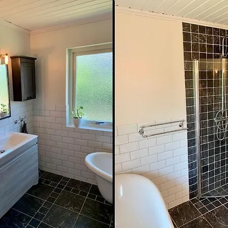 House By The Sea, Naeset Villa