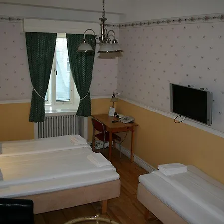 Avenyn Hotell 2*