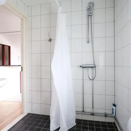 Big For Workers & Family With Free Parking * Gothenburg
