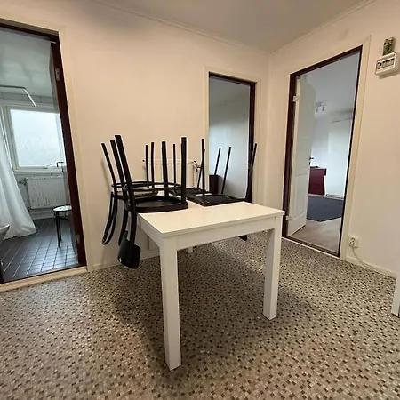 Villa Big House For Workers & Family With Free Parking Göteborg