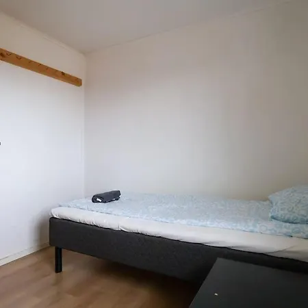 Big House For Workers & Family With Free Parking *