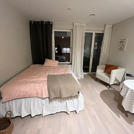 Cozy & New Studio In Majorna Apartment