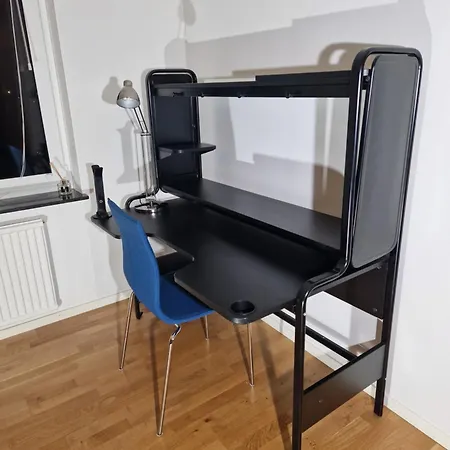 En Nyrenoverad Laegenhet Med 2 Sovrum Gothenburg