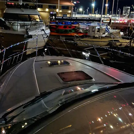 Prinsessan I Lilla Bommen Bateau-hôtel *