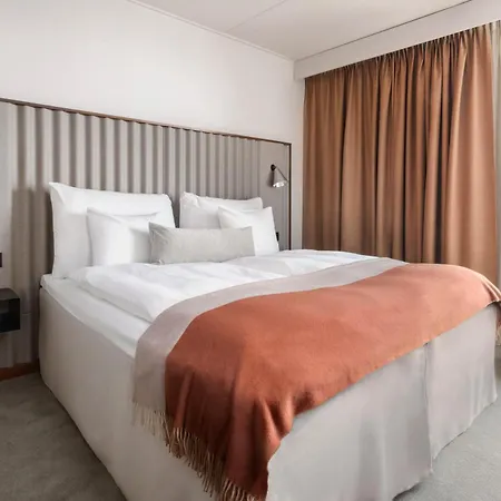 Отель Clarion Karlatornet 4*