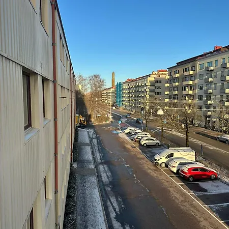 Modern With Balconies And Full Kitchen For Up To 5 Guests * Гётеборг