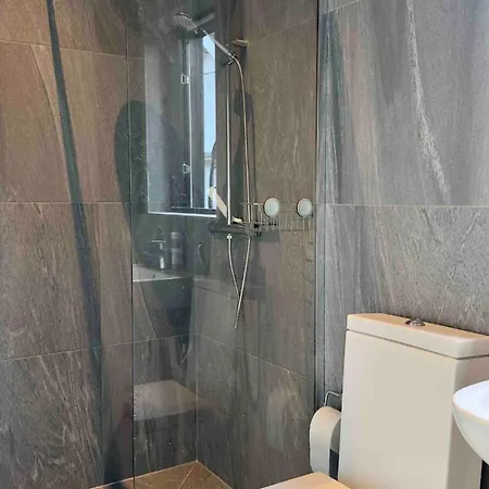 Cozy Modern Apartman *