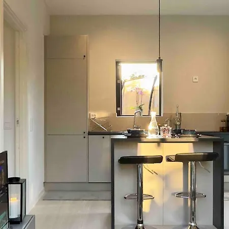 Cozy Modern Apartment Gothenburg