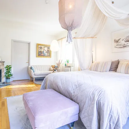 Haha Nordic Partille Large 3br For 7 Guests With 2 Kitchens, Garden & Parking * Gotenburg