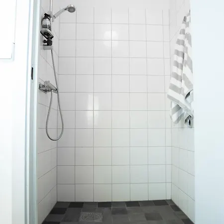 Appartamento Haha Nordic Partille Large 3br For 7 Guests With 2 Kitchens, Garden & Parking