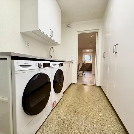 Villa Workershouse 8 Beds *