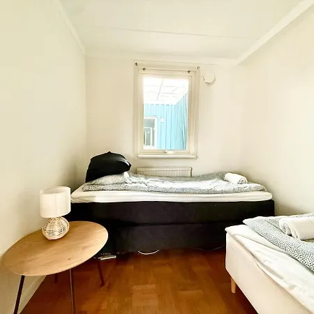 Workershouse 8 Beds 빌라 예테보리