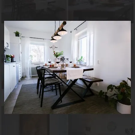Haha Nordic Partille Large 3br For 7 Guests With 2 Kitchens, Garden & Parking * Gotenburg