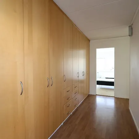 Workers 9 Beds Villa Göteborg