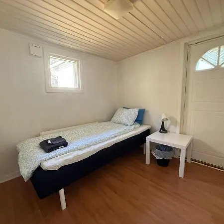 Workers House Near Volvo Βίλα