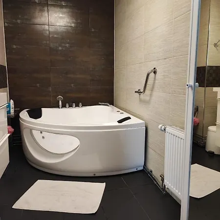 10 Beds For Workers