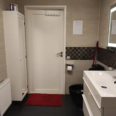 10 Beds For Workers Villa *